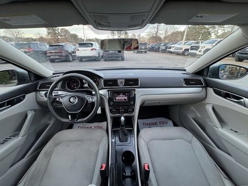 Used 2017 Volkswagen Passat 1.8T S image 18