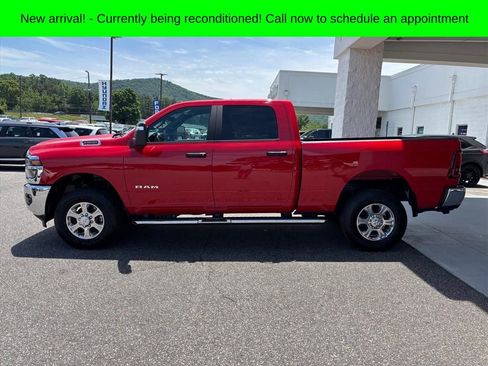 Used 2026 RAM 2500 Big Horn AWD/4WD image 24