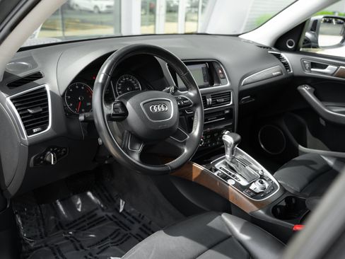 Used 2016 Audi Q5 2.0T Premium Plus w/ Technology Package AWD/4WD image 10