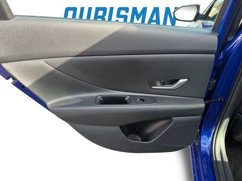 Certified 2023 Hyundai Elantra SEL w/ Preferred Accessory Package image 25