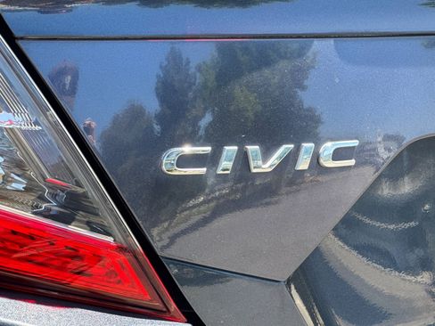 Used 2017 Honda Civic EX-L image 36