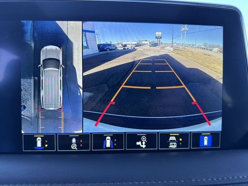 Certified 2023 Chevrolet Suburban High Country image 14