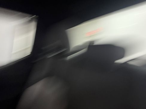 Used 2024 Toyota Tacoma TRD Off-Road image 28