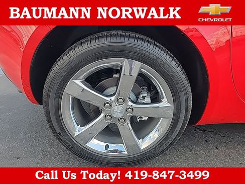 Used 2007 Pontiac Solstice Convertible w/ Premium Package image 19