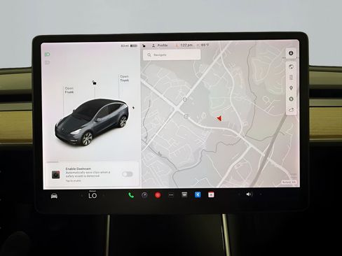 Used 2021 Tesla Model Y Long Range AWD/4WD image 24