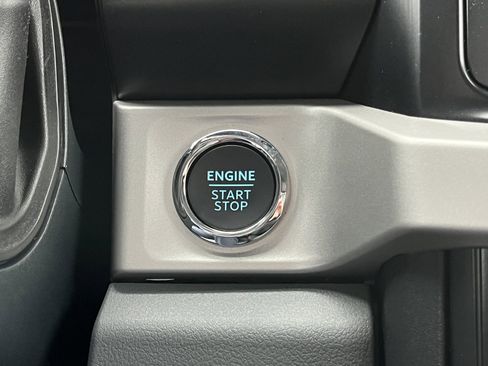 New 2026 Ford F250 XLT w/ XLT Premium Package image 21