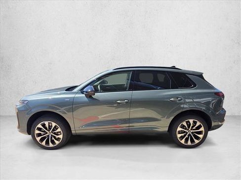 New 2026 Audi Q3 quattro 2.0T AWD/4WD image 8