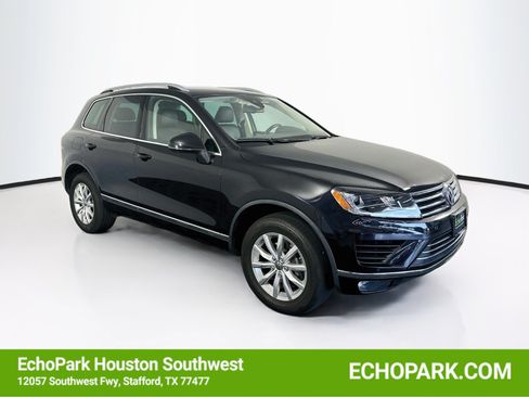 Used 2016 Volkswagen Touareg Sport AWD/4WD image 1