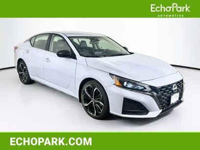 Used 2023 Nissan Altima 2.5 SR