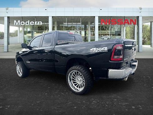 Used 2019 RAM 1500 Big Horn AWD/4WD image 3
