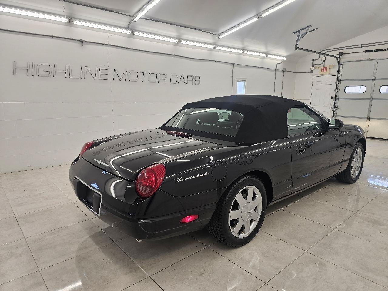 Used 2002 Ford Thunderbird RWD image 4