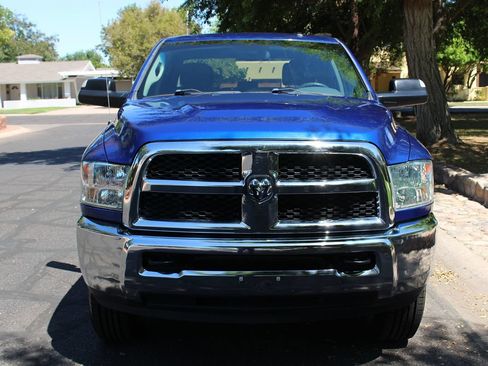 Used 2016 RAM 2500 Tradesman w/ Chrome Appearance Group AWD/4WD image 4