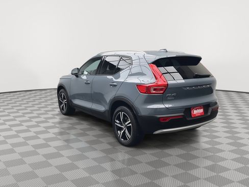 Used 2023 Volvo XC40 B5 Core AWD/4WD image 35