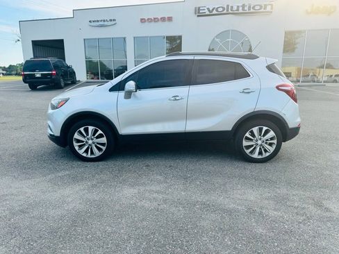 Used 2017 Buick Encore Preferred AWD/4WD image 3