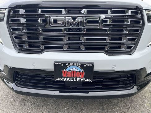 New 2026 GMC Acadia Denali Ultimate AWD/4WD image 32