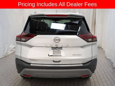 Certified 2023 Nissan Rogue SV w/ SV Premium B Package AWD/4WD image 4