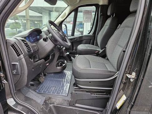 Used 2025 RAM ProMaster 1500 FWD image 16