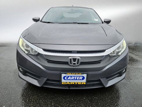 Used 2017 Honda Civic EX-T image 2