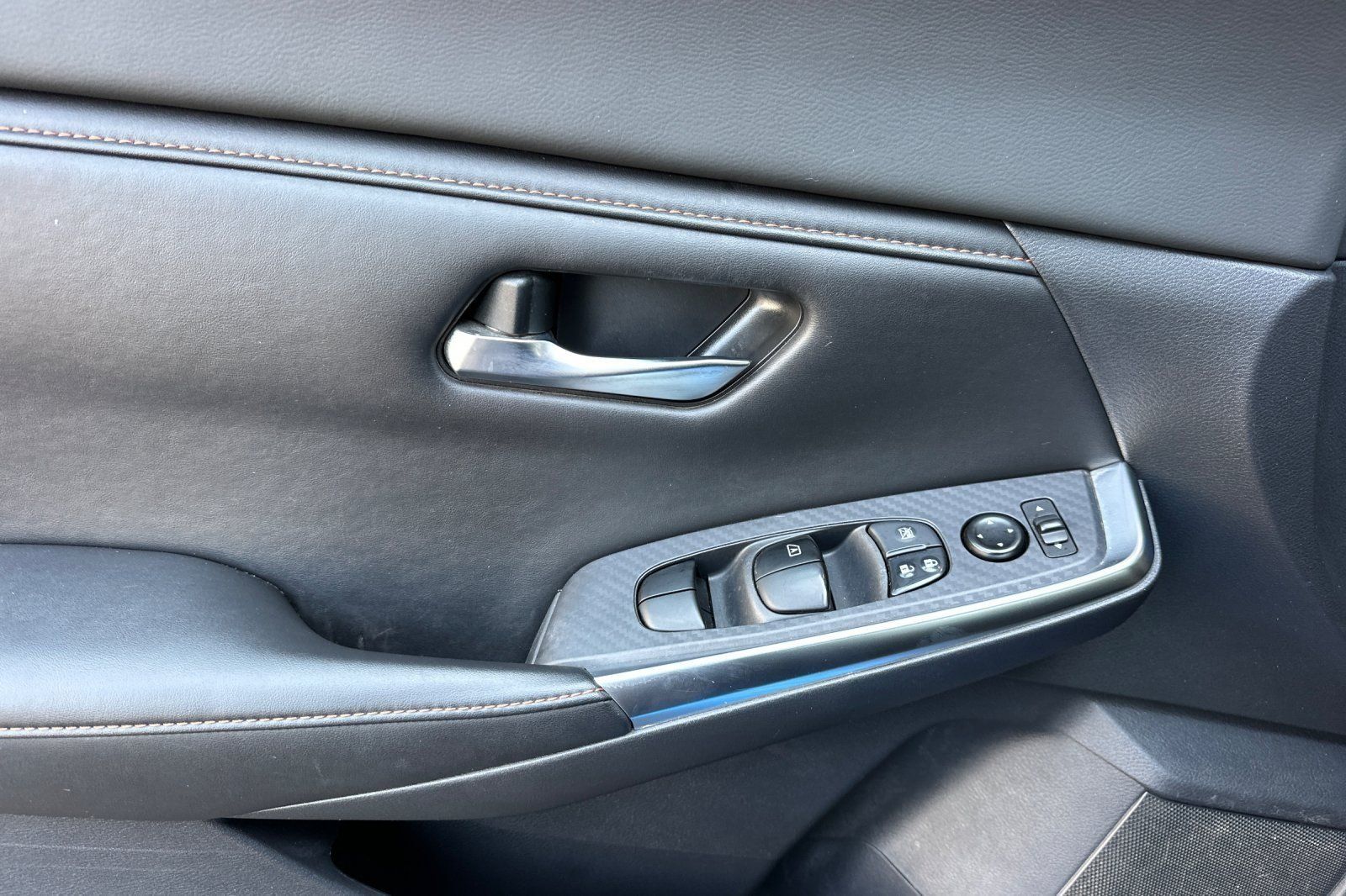 Used 2022 Nissan Sentra SR FWD image 11
