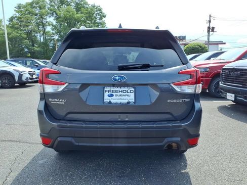 Used 2020 Subaru Forester Premium AWD/4WD image 21