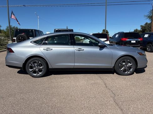 New 2025 Honda Accord EX-L image 6