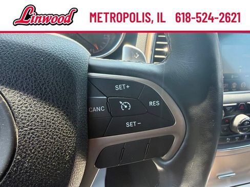Used 2015 Jeep Grand Cherokee Limited AWD/4WD image 19