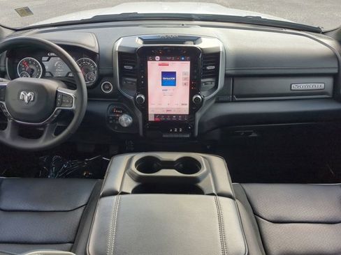 Used 2025 RAM 1500 Laramie image 15