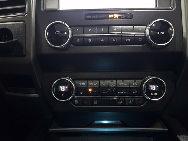 Used 2020 Ford Expedition Max XLT w/ Equipment Group 202A RWD image 25