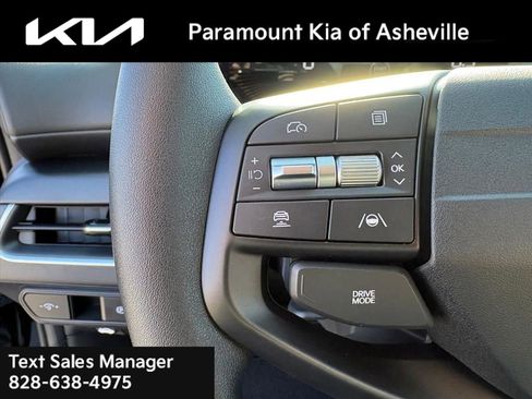 New 2025 Kia K4 LXS image 23