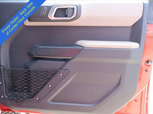 Used 2022 Ford Bronco Big Bend w/ Sasquatch Package AWD/4WD image 8