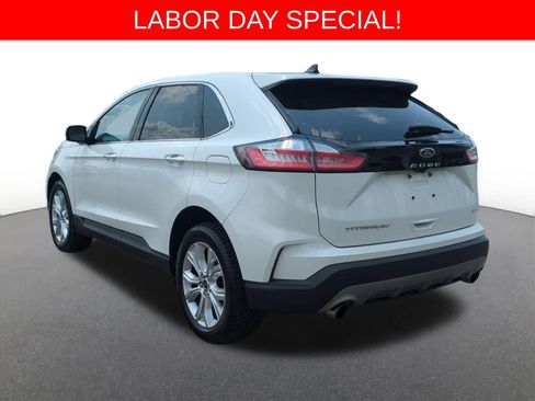 Used 2022 Ford Edge Titanium w/ Equipment Group 301A AWD/4WD image 4