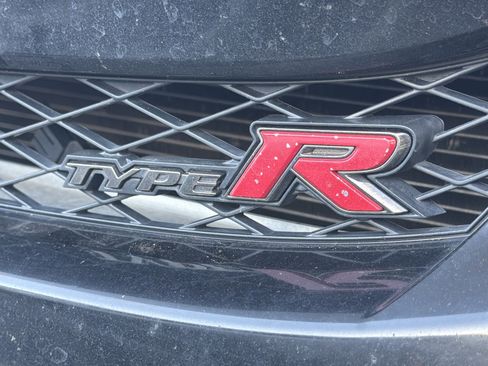 Used 2019 Honda Civic Type R image 12