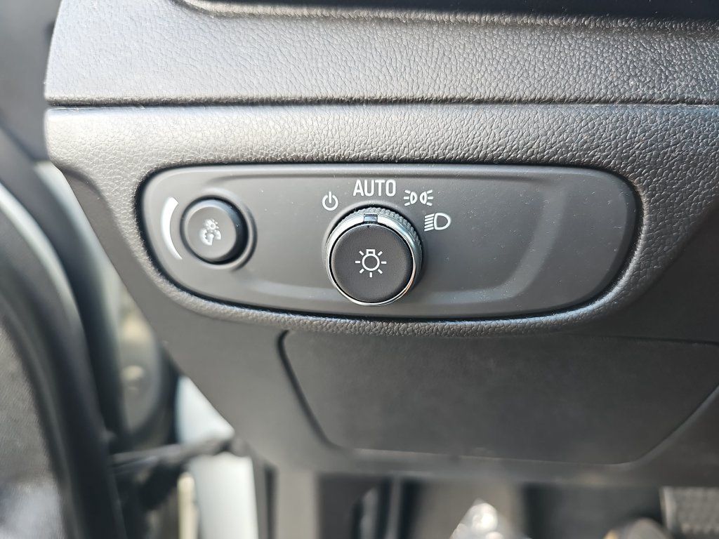 Used 2023 Chevrolet Bolt LT w/ Driver Confidence Package FWD image 34