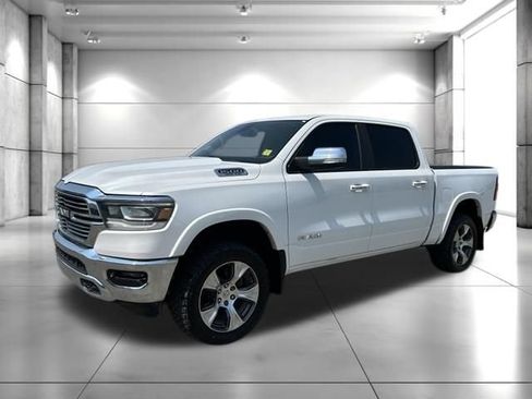 Used 2019 RAM 1500 Laramie AWD/4WD image 4