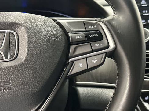 Used 2019 Honda Accord EX-L image 18