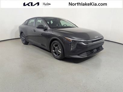 New 2025 Kia K4 LXS