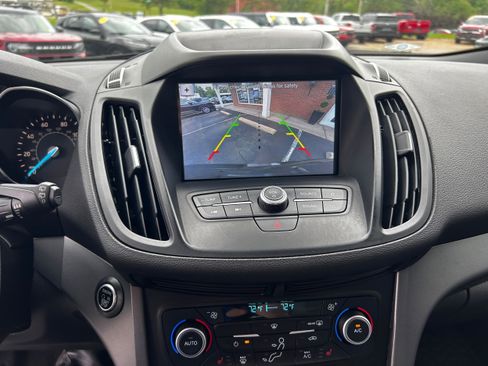 Used 2019 Ford Escape SE AWD/4WD image 22
