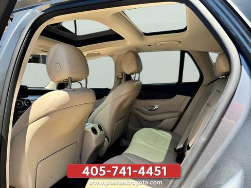 Used 2021 Mercedes-Benz GLC 300 4MATIC image 12