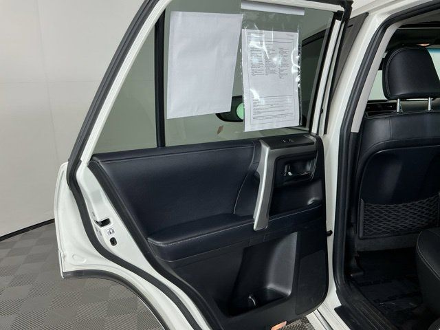Used 2019 Toyota 4Runner Limited AWD/4WD image 26