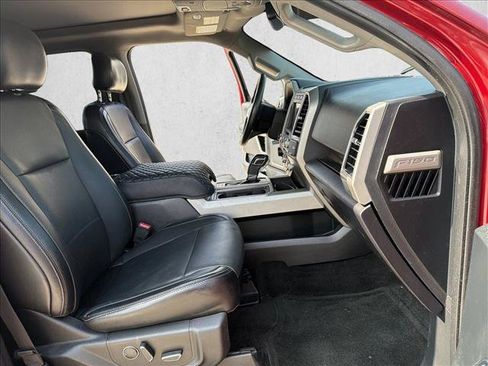 Used 2017 Ford F150 Lariat w/ Equipment Group 502A Luxury AWD/4WD image 22