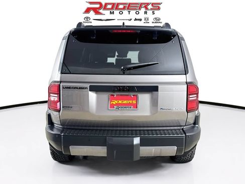 Used 2025 Toyota Land Cruiser w/ Premium Package AWD/4WD image 12