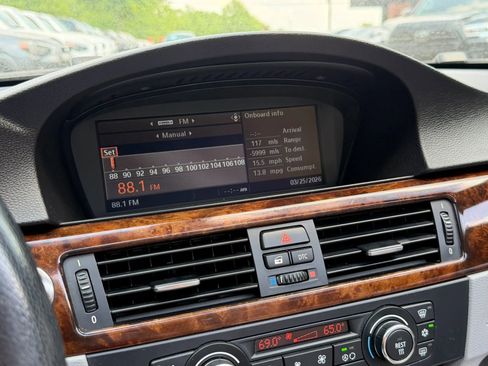 Used 2008 BMW 335i Convertible image 34