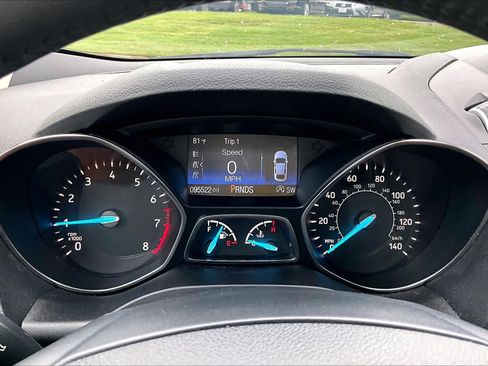 Used 2018 Ford Escape Titanium FWD image 25
