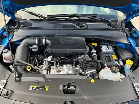 Used 2025 Jeep Compass Limited image 28