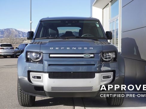 Used 2025 Land Rover Defender 110 S image 5