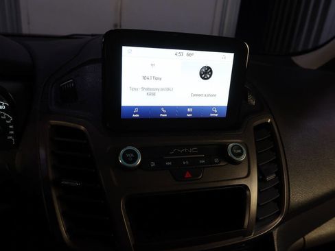 Used 2022 Ford Transit Connect XL image 29