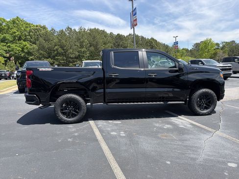 New 2026 Chevrolet Silverado 1500 Custom Trail Boss AWD/4WD image 4
