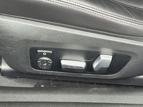 Used 2023 BMW M4 Coupe w/ Parking Assistance Package image 26