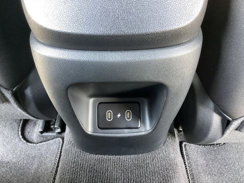 Used 2025 Hyundai Elantra SEL FWD image 28