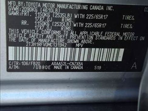 Used 2021 Toyota RAV4 LE FWD image 22